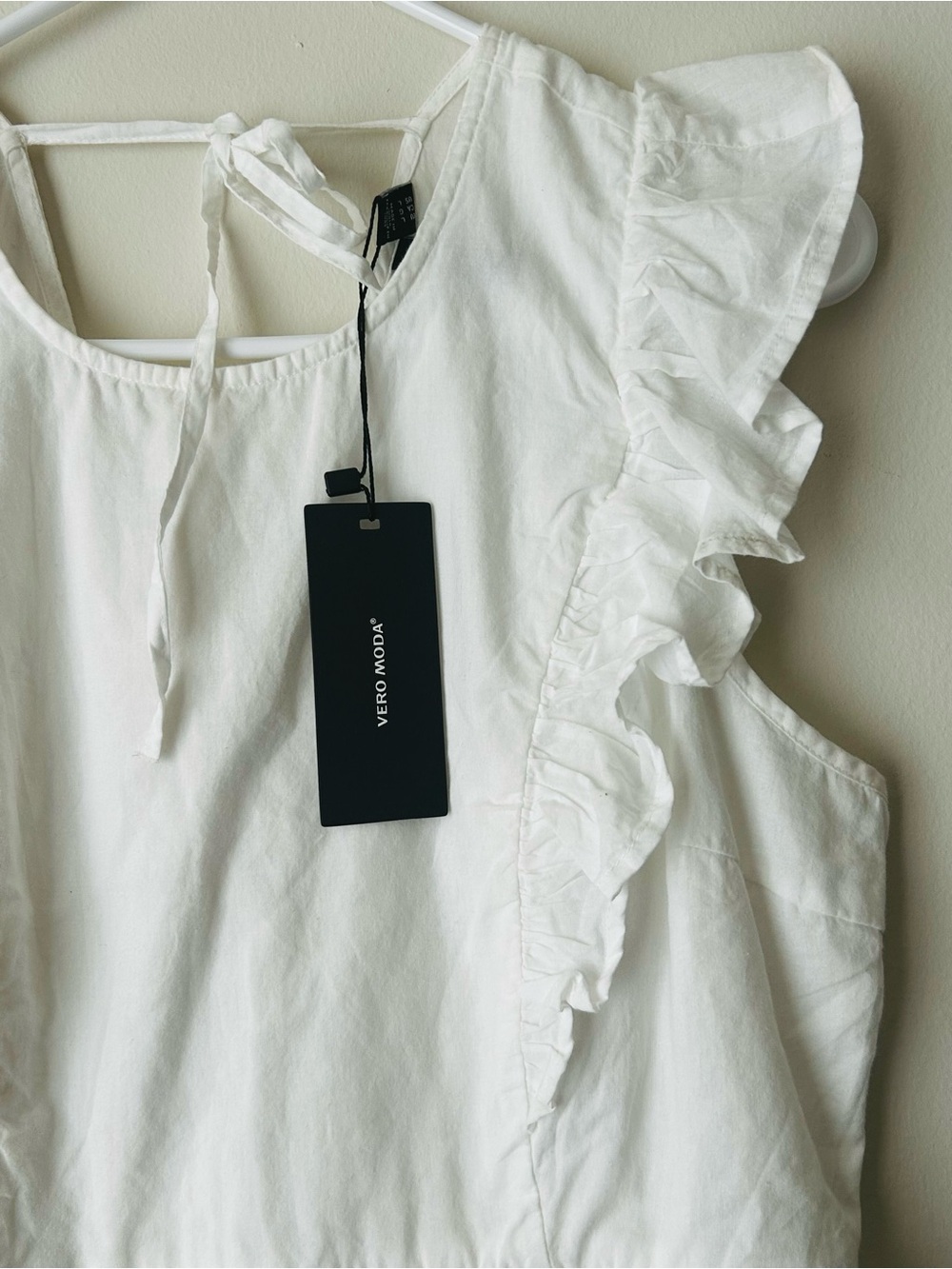 Vero Moda White Lightweight Blouse - Picture 2 of 6